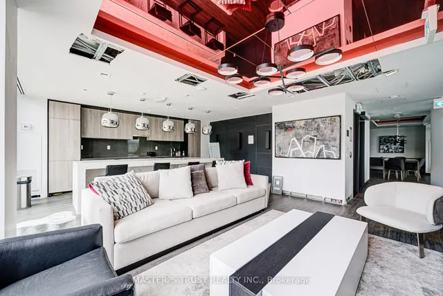 Additional image 40 of 203 College St Unit 1007