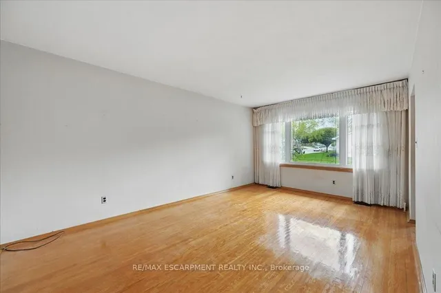 Additional image 6 of 269 Rainbow Dr