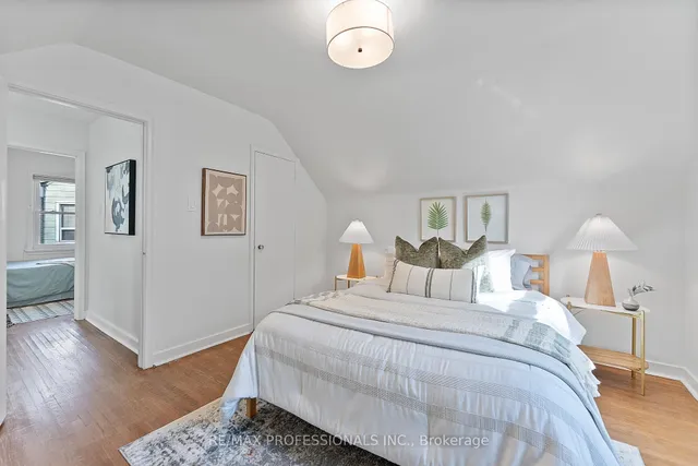 Additional image 26 of 10 Woodbury Pl