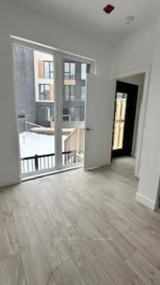 Additional image 16 of 180 Clonmore Dr