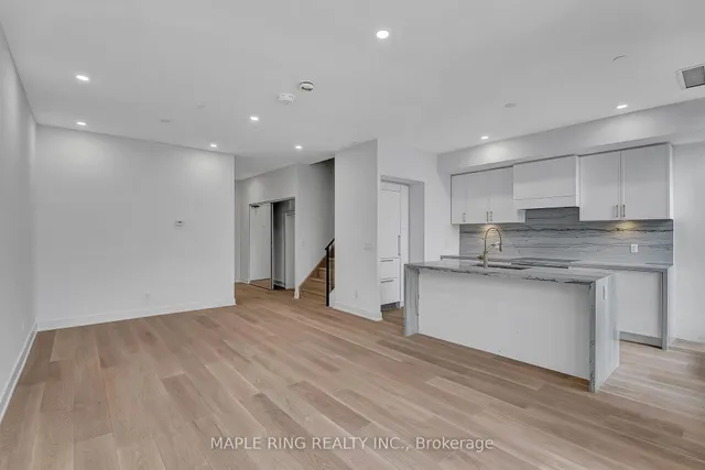 Additional image 5 of 2485 Taunton Rd Unit 118