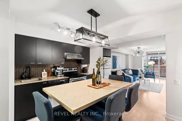 Additional image 4 of 78 Tecumseth St Unit 302