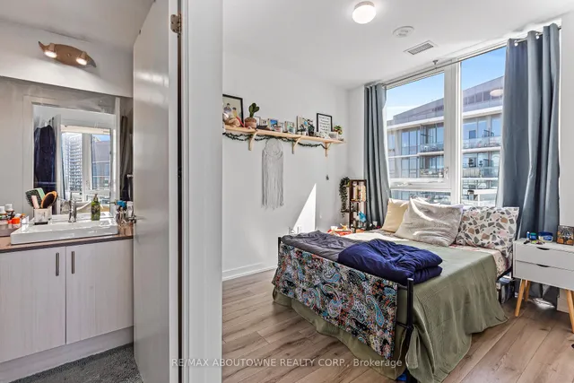 Additional image 13 of 1195 The Queensway Ave Unit PH1007