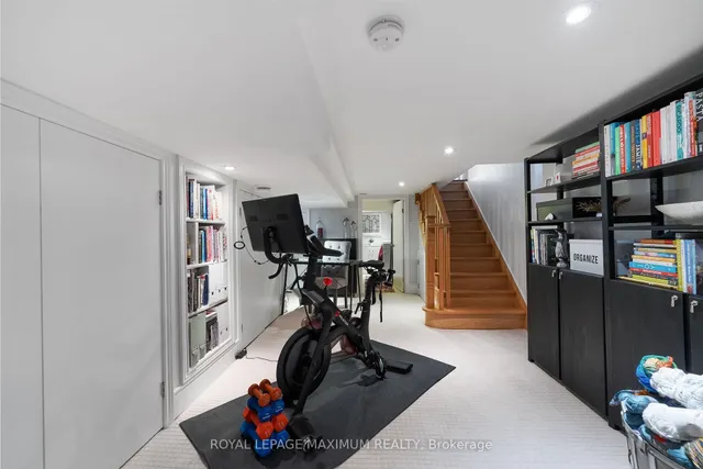 Additional image 29 of 527 Merton St