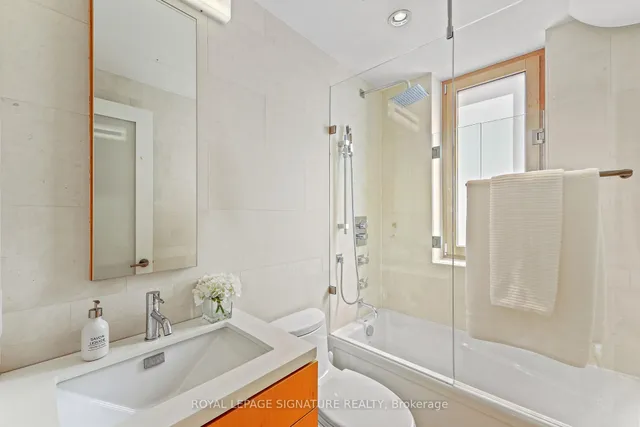 Additional image 32 of 215 Bowood Ave