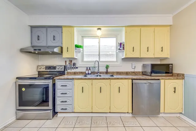 Additional image 12 of 19 Normajean Ave