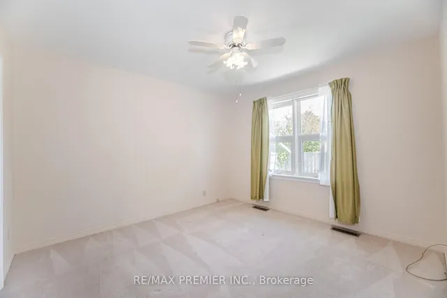 Additional image 19 of 32 Edgemont Dr