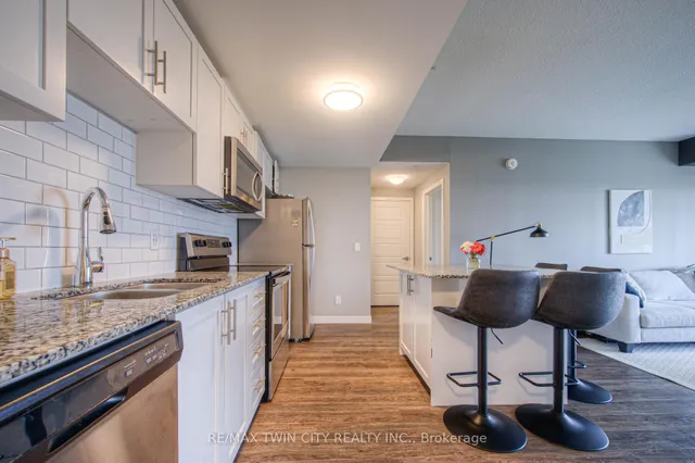 Additional image 9 of 175 Commonwealth St Unit 406