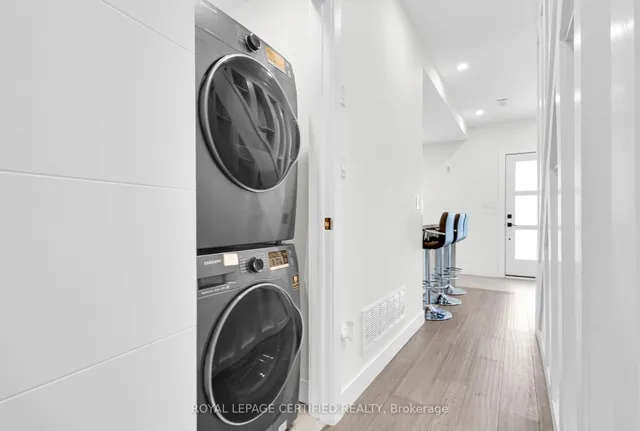 Additional image 14 of 34 Ward Ave