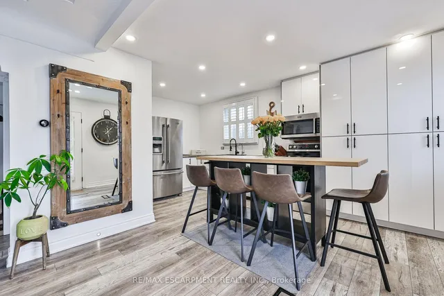 Additional image 9 of 60 Galbraith Dr