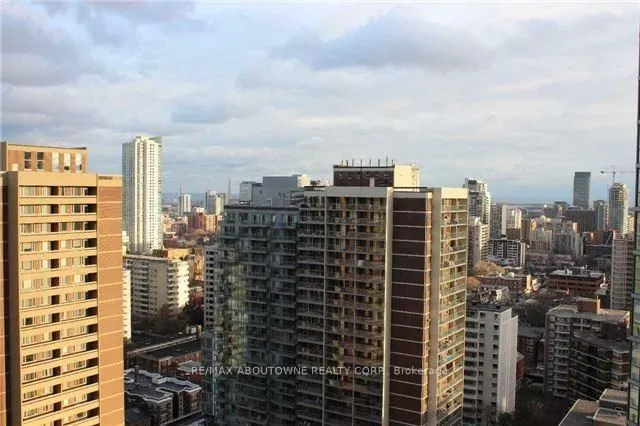 Additional image 10 of 42 Charles St Unit 2201