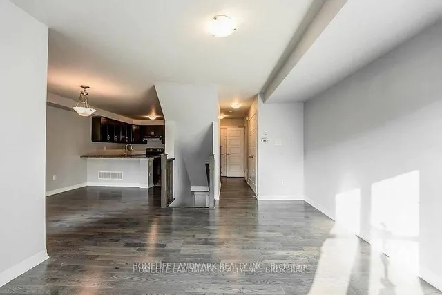 Additional image 13 of 3077 Mistletoe Gdns