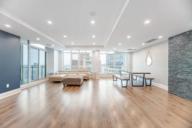 Additional image 40 of 21 Grand Magazine St Unit 306