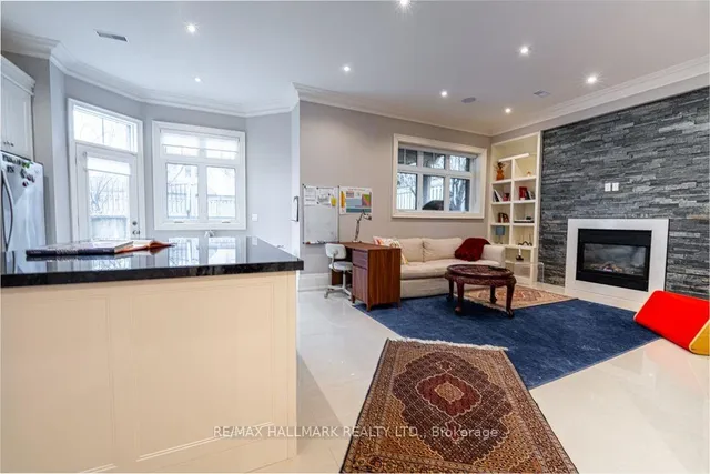 Additional image 32 of 48 Hurlingham Cres