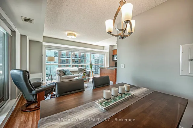 Additional image 8 of 80 Western Battery Rd Unit 2311