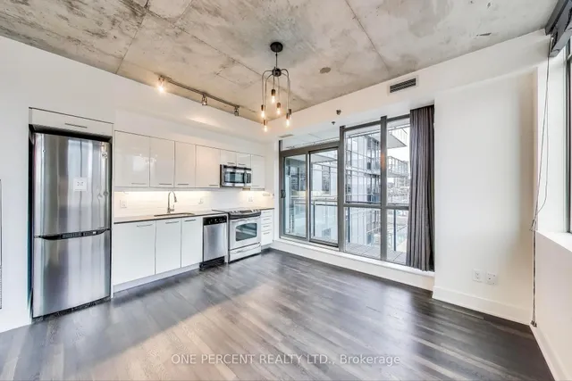 Additional image 3 of 90 Trinity St Unit 601