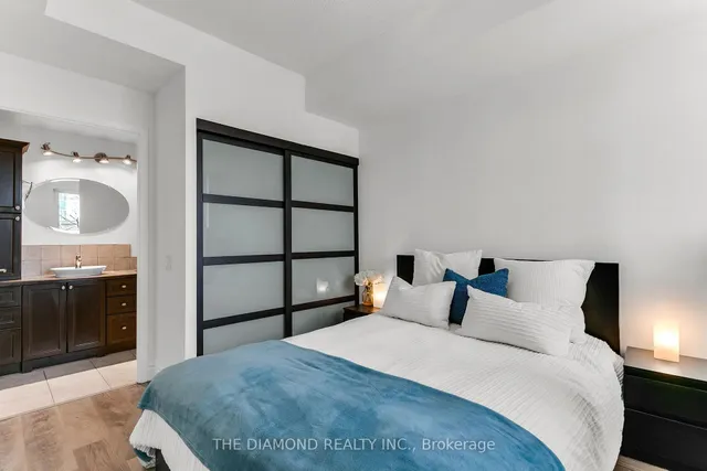 Additional image 27 of 5 Marine Parade Dr Unit 327