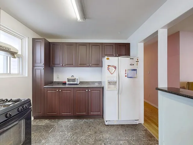 Additional image 13 of 62 Ernest Ave