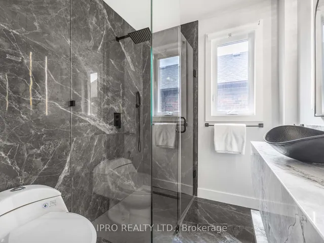 Additional image 31 of 259 Floyd Ave