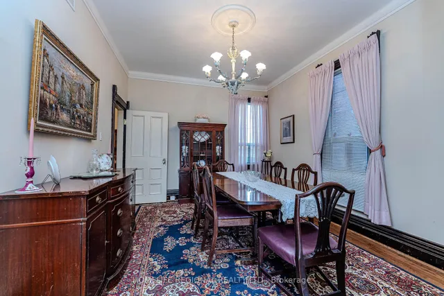 Additional image 26 of 236 Dovercourt Rd