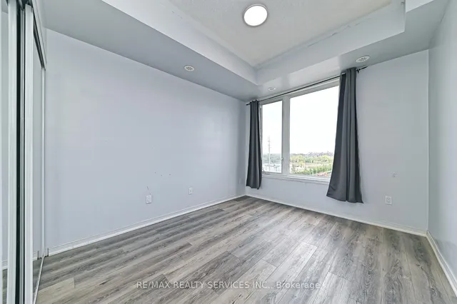 Additional image 28 of 50 Sky Harbour Dr Unit 411