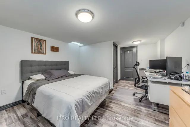 Additional image 39 of 11 Trentonian St