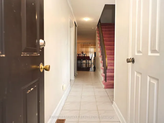 Additional image 4 of 120 Collins Cres Unit 119