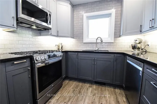 Additional image 15 of 104 Tragina Ave