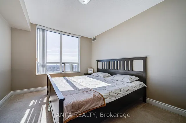 Additional image 19 of 80 Harrison Garden Blvd Unit 1318