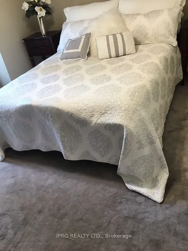 Additional image 30 of 41 Marchmount Cres