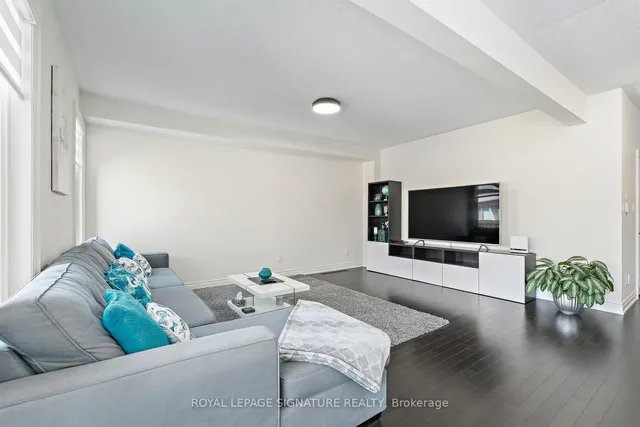 Additional image 10 of 21 Vineyard Dr