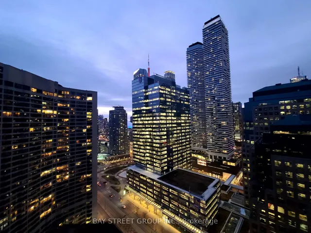 Additional image 5 of 33 Harbour Sq Unit 3019