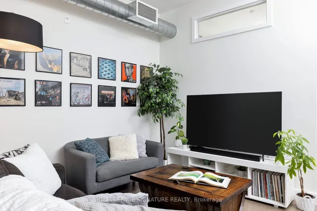 Additional image 9 of 52 Sumach St Unit 101