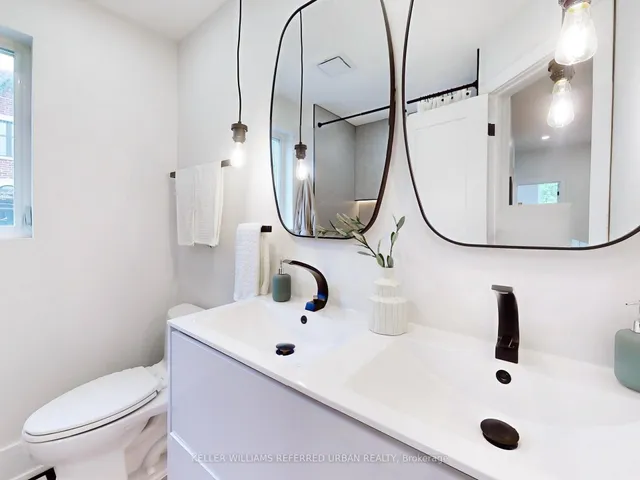 Additional image 25 of 164 Broadview Ave