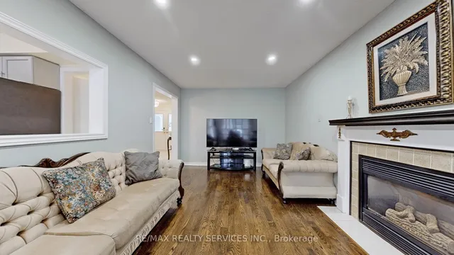 Additional image 15 of 87 Sprucelands Ave