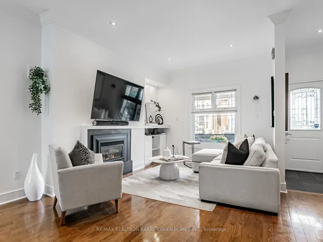 Additional image 4 of 506 Pape Ave