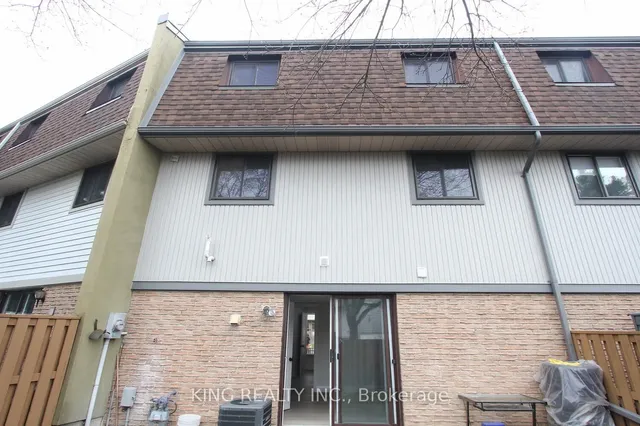 Additional image 41 of 62 Ashton Cres Unit 62