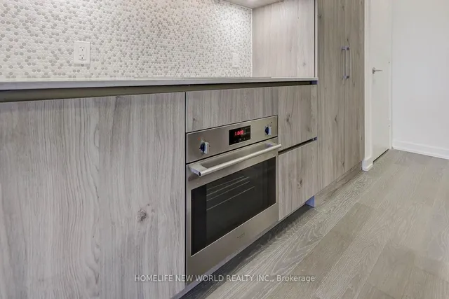 Additional image 23 of 1 Yorkville Ave Unit 1212