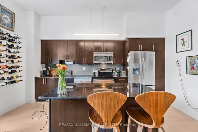 Additional image 10 of 2191 Yonge St Unit L12