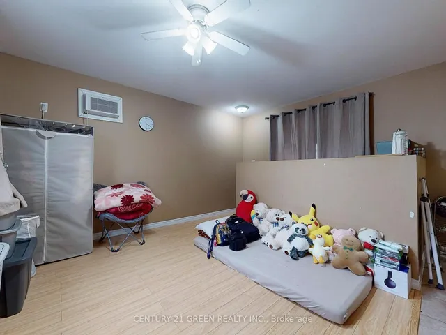 Additional image 22 of 4 Mcmurchy Ave