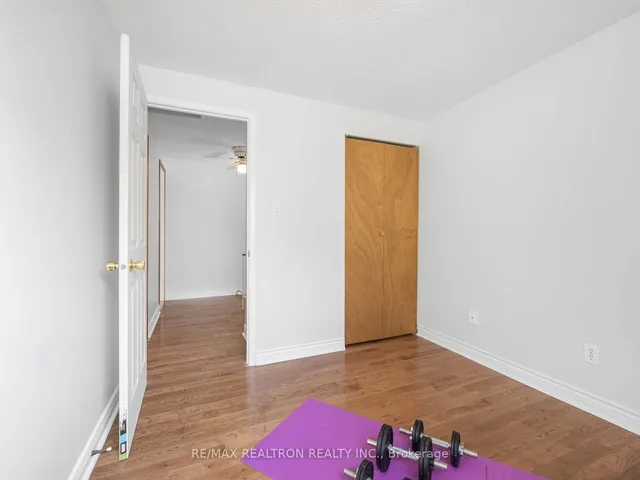 Additional image 13 of 15 Hughes Crt Crt