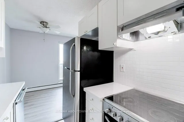 Additional image 6 of 81 Charlton Ave Unit 903