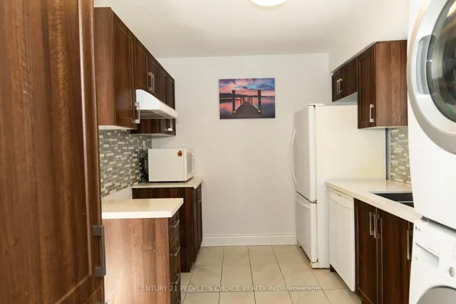 Additional image 11 of 844A Danforth Rd