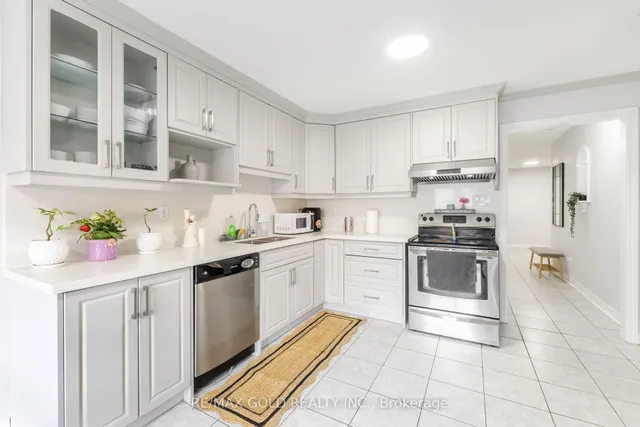 Additional image 18 of 17 Dovesong Dr