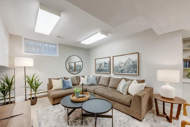 Additional image 41 of 50 Clarinda Dr