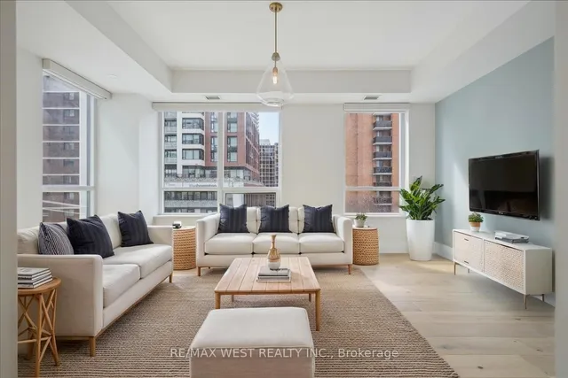 Additional image 8 of 70 Roehampton Ave Unit 314