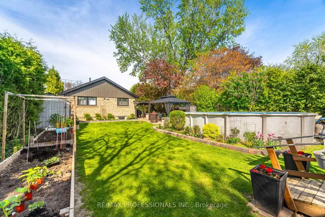 Additional image 41 of 52 Lorraine Cres