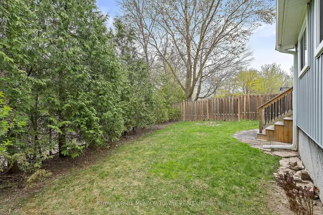 Additional image 32 of 26 Fulton St