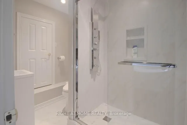 Additional image 22 of 144 Wellington St