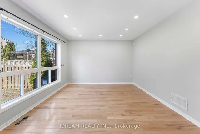 Additional image 15 of 82 Worthington Ave